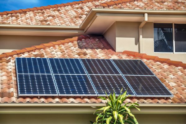 Diseño e instalación de energía renovable en masías y viviendas aisladas (1)